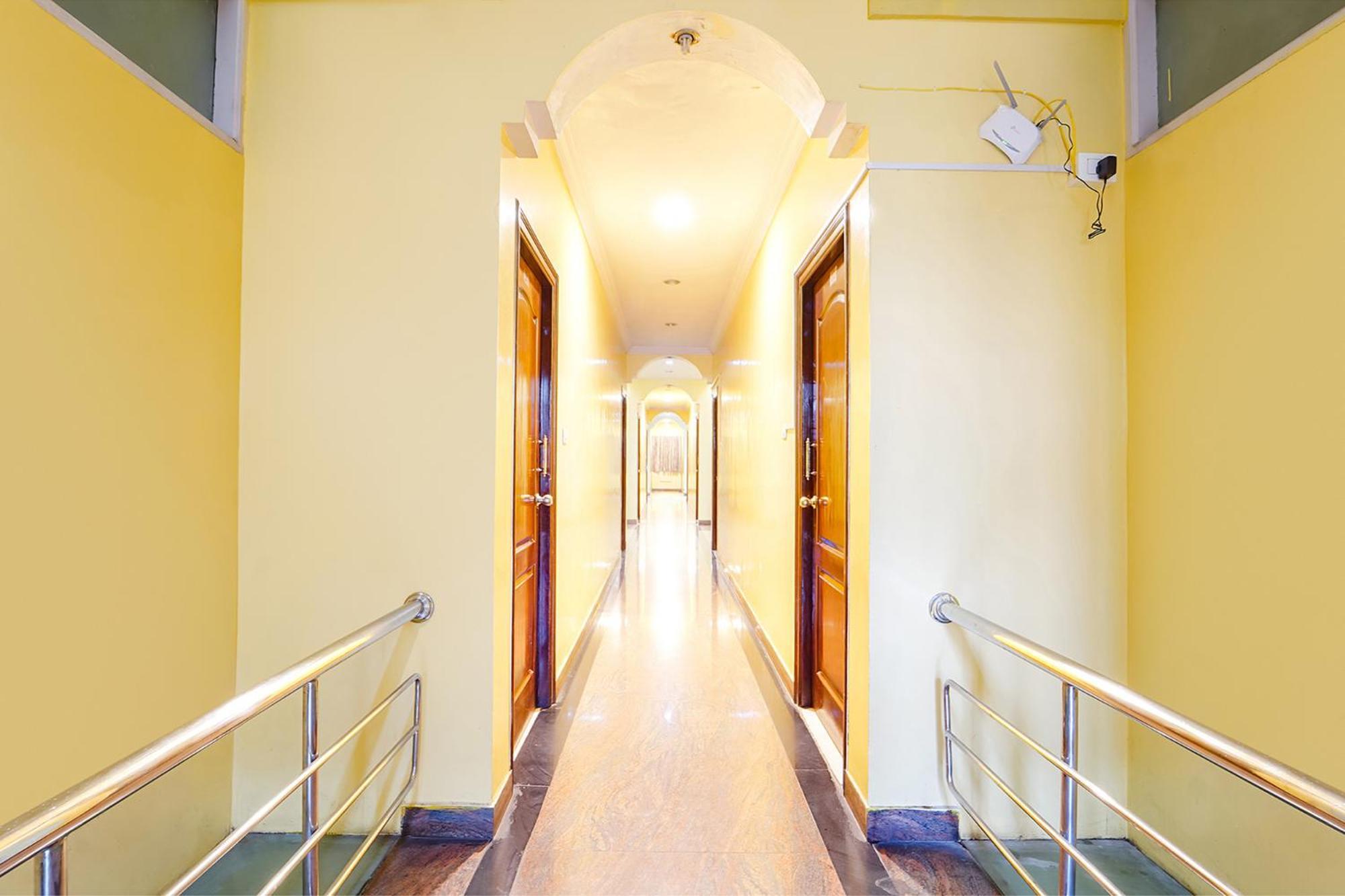 Hotel Orchid Inn Ooty Esterno foto